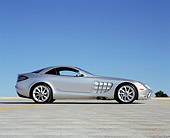 AUT 05 RK0432 03
2005 Mercedes-Benz SLR McLaren Silver Profile On Pavement