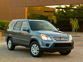 AUT 15 RK1043 01
2006 Honda CR-V Gray 3/4 Front View On Pavement By Building