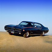 AUT 22 RK0278 01
1969 Pontiac GTO Black 3/4 Front View On Pavement Hill