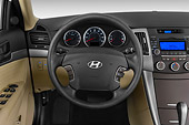AUT 30 IZ1108 01
2010 Hyundai Sonata GLS White Interior Detail Studio