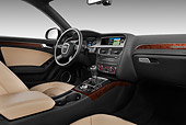 AUT 30 IZ1242 01
2009 Audi A4 Allroad Quattro 2.0 TDI Dark Brown Interior Detail Studio