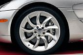 AUT 30 RK2435 01
2005 Mercedes-Benz SLR McLaren Silver Front Wheel Detail