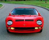 LAM 03 RK0016 06
1970 Lamborghini Miura S Red Head On On Pavement