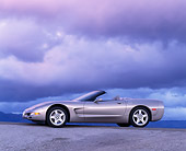 VET 01 RK0190 02
1998 Chevrolet Corvette Convertible Silver 3/4 Front View On Pavement