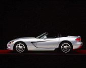 VIP 01 RK0176 02
2003 Dodge Viper Convertible Silver