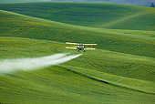 AIR 01 KH0001 01
Phyto-Sanitary Treatment By Air On Crops In Spring