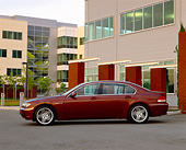 AUT 01 RK0169 01
2003 BMW 760Li Red Profile View By Buildings