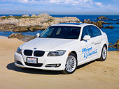 AUT 01 RK0342 01
2009 BMW 335d White 3/4 Front View By Ocean