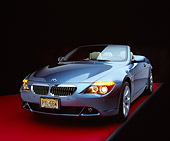 AUT 01 RK0216 01
2005 BMW 645Ci Convertible Blue 3/4 Front View Studio