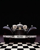 AUT 05 RK0348 13
1937 Mercedes-Benz 540K Special Roadster Black Head On Checkered Floor