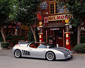AUT 09 RK0144 04
Alfa Romeo Scighera Concept Silver 3/4 Side View In Front Of Antique Gas Station