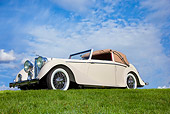 AUT 12 RK0322 01
1947 Jaguar Mark IV White 3/4 Front View On Grass