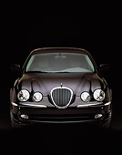 AUT 12 RK0074 19
2000 Jaguar S Type V8 with sports package Head On Studio