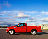 AUT 14 RK0928 01
2004 Ford F-150 STX Red