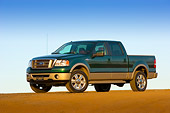 AUT 14 RK1306 01
2007 Ford F-150 King Ranch Lariat Green Low 3/4 Side View On Pavement