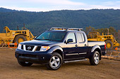 AUT 14 RK1377 01
2008 Nissan Frontier Crew Cab LE Pickup Truck Blue 3/4 Front View By Earthmovers