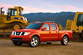 AUT 14 RK1386 01
2008 Nissan Frontier Crew Cab LE Pickup Truck Red 3/4 Front View By Earthmovers