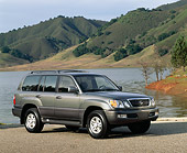 AUT 15 RK0167 03
1999 Lexus LX470 Green 3/4 Front View On Pavement By Water