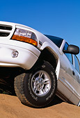 AUT 15 RK0108 01
1999 Dodge Durango SLT White Close Up 3/4 Front View On Dirt Hill