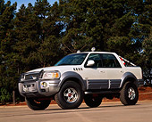 AUT 15 RK0160 02
Ford Himalaya Expedition Concept White 3/4 Front View By Trees