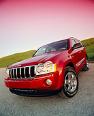 AUT 15 RK0869 02
2005 Jeep Grand Cherokee Limited 4WD Red