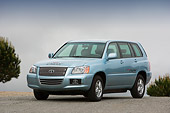 AUT 15 RK1132 01
2005 Toyota FCHV Blue 3/4 Front View On Pavement
