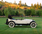 AUT 18 RK0079 01
1920 Templar Sportette Cream Side View On Grass Trees Hills Background
