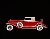 AUT 19 RK0231 05
1932 Auburn Cabriolet Red Profile Studio