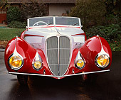 AUT 19 RK0374 01
1937 Delahaye Type 135 Competition Court built by Figoni and Falaschi Red And Gray Head On