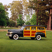 AUT 20 RK0127 03
1946 Mercury Wagon Profile View On Grass