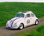 AUT 22 RK1011 03
1963 VW Bug White 