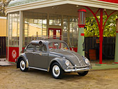 AUT 22 RK2460 01
1967 Volkswagen Bug Gray 3/4 Front View At Gas Station