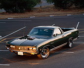 AUT 23 RK0254 03
1971 Ford Ranchero Cobra Dark Green 3/4 Front View On Pavement