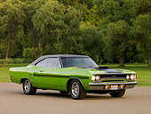 AUT 23 RK1245 01
1970 Plymouth GTX Green 3/4 Front View On Pavement