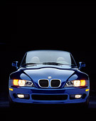 AUT 25 RK0339 03
1996 BMW Roadster Z3 Blue Head On View Studio