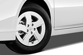 AUT 30 IZ1077 01
2011 Toyota Prius 2 White Front Wheel Detail Studio