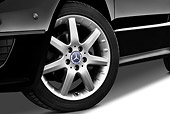 AUT 30 IZ1132 01
2010 Mercedes-Benz A Class BlueEFFICIENCY Wheel Detail Studio