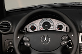 AUT 30 RK2089 01
2005 Mercedes CLK55 Convertible Detail Steering Wheel And Panel