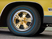 AUT 30 RK5685 01
1967 Pontiac Hurst Grand Prix Convertible Black, Gold And Blue Front Wheel Detail