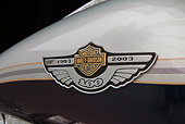 AUT 30 RK6063 01
2003 Harley-Davidson Custom Fat Boy Silver Engrave Logo Detail In Studio