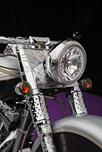 AUT 30 RK6065 01
2003 Harley-Davidson Custom Fat Boy Silver Engrave Headlight Detail In Studio