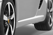 AUT 30 IZ0051 01
2010 Porsche Limited Edition Boxster Gray Rocker Panel Detail Studio