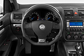 AUT 30 IZ0080 01
2008 Volkswagen R32 White Interior Detail Studio