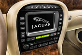 AUT 30 IZ0106 01
2009 Jaguar XJ8L Blue Interior Detail Studio