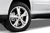 AUT 30 IZ0115 01
2009 Lexus RX 400h Silver Front Wheel Detail Studio