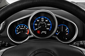 AUT 30 IZ0286 01
2008 Honda Element Silver Interior Detail Studio