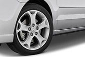 AUT 30 IZ0386 01
2010 Mazda Mazda5 Silver Front Wheel Detail Studio