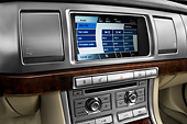 AUT 30 IZ0441 01
2011 Jaguar XF Premium Luxury Champagne Interior Detail Studio