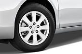 AUT 30 IZ0466 01
2009 Toyota Camry XLE Silver Front Wheel Detail Studio