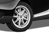 AUT 30 IZ0604 01
2009 Smart Fortwo Black/Silver Front Wheel Detail Studio